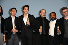 Vincent Sandoval, Yoo Ji-tae, Vahid Vakilifar, Kamal K.M.