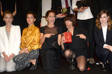 Clémence Poesy, Lola Bessis, Ana Lily Amirpour, Christine & the Queen
