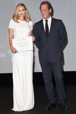 Elizabeth Olsen reçoit son hommage de Vincent Lindon