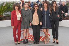 Souad Amidou, Tess Lauvergne, Anouk Aimee, Marianne Denicourt, Monica Bellucci
