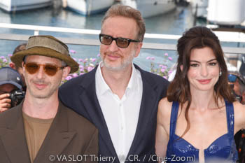 Jeremy Strong, James Gray, Anne Hathaway