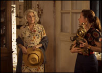 LA DERNIERE FOLIE DE CLAIRE DARLING LA DERNIERE FOLIE DE CLAIRE DARLING