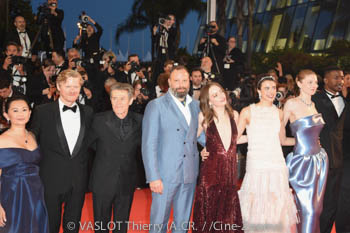 Hong Chau, Jesse Plemons, Willem Dafoe, Yorgos Lanthimos, Emma Stone, Margaret Qualley, Hunter Schafer, Mamoudou Athie