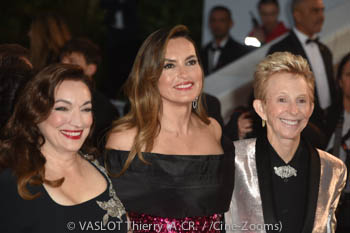 Trish Adlesic, Mariska Hargitay, Lauran Bromley