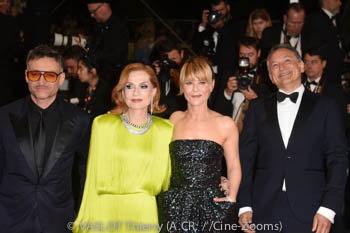Mathieu Demy, Isabelle Huppert, Marina Foïs, Thierry Klifa
