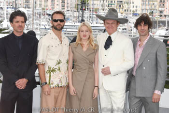 Alessio Rigo de Righi, Alessandro Borghi, Nadia Tereszkiewicz, John C. Reilly, Matteo Zoppis