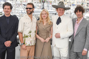 Alessio Rigo de Righi, Alessandro Borghi, Nadia Tereszkiewicz, John C. Reilly, Matteo Zoppis