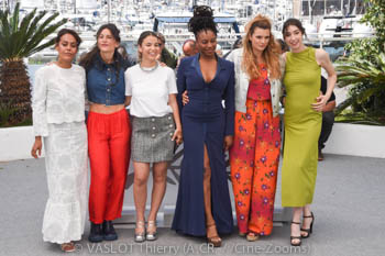 Amel Bent, Lise Akoka, Shirel Nataf, Fanta Kebe, Romane Gueret, Suzanne de Baecque 