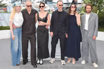 Elle Fanning, Stellan Skarsgard, Renate Reinsve, Joachim Trier, Inga Ibsdotter Lilleaas, Anders Danielsen Lie
