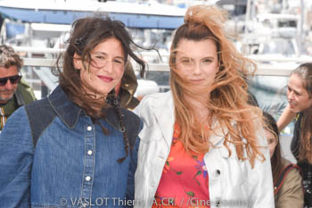 Lise Akoka, Romane Gueret