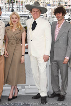 Nadia Tereszkiewicz, John C. Reilly, Matteo Zoppis