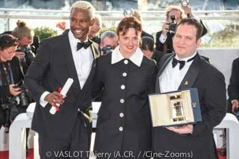 Akinola Davies (Mention spéciale caméra d'or) Alice Rohrwacher (PRésidente Jury) Hasan Hadi (Caméra d'or)
