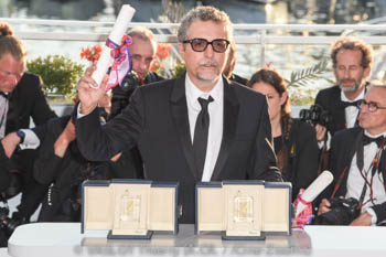 Kleber Mendonça Filho (Prix de la mise en scène)