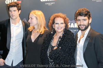 Olivier Barthelemy, Zoé Cassavetes, Claudia Cardinale, Salim Kechiouche