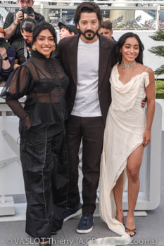 Adriana Paz, Diego Luna, Anna Diaz
