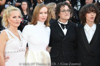 Gillian Anderson, Hannah Einbinder, Jane Schoenbrun, Brigette Lundy-Paine 