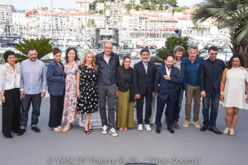 Mounira Barbouch, Nedjim Bouizzoul, Emma Boumali, a guest, Emmanuelle Bercot, Vincent Garenq, Mickaëlle Paty, Azize Kabouche, a guest, Denis Pineau Valencienne, Francois Kraus, Antoine Reinartz, Ahlam Slama