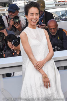 Shizuka Ishibaschi 