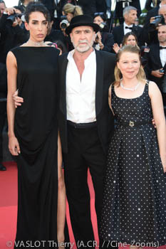 Raya Martigny, Eric Cantona,  India Hair