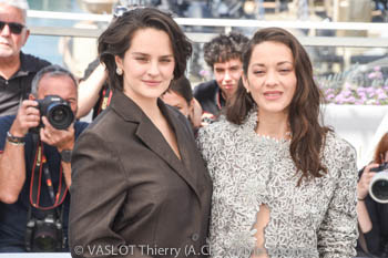Noémie Merlant, Marion Cotillard