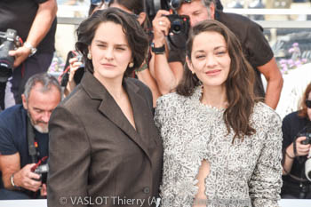 Noémie Merlant, Marion Cotillard