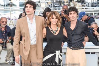 Javier Calvo, Penélope Cruz, Javier Ambrossi 