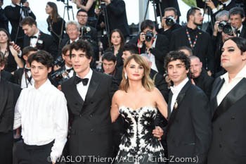 Milo Quifes, Javier Calvó, Penélope Cruz, Javier Ambrossi, Carlos González